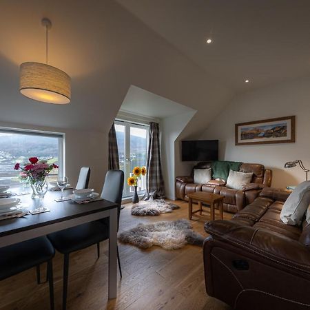 Skyelight Apartment Portree Eksteriør billede